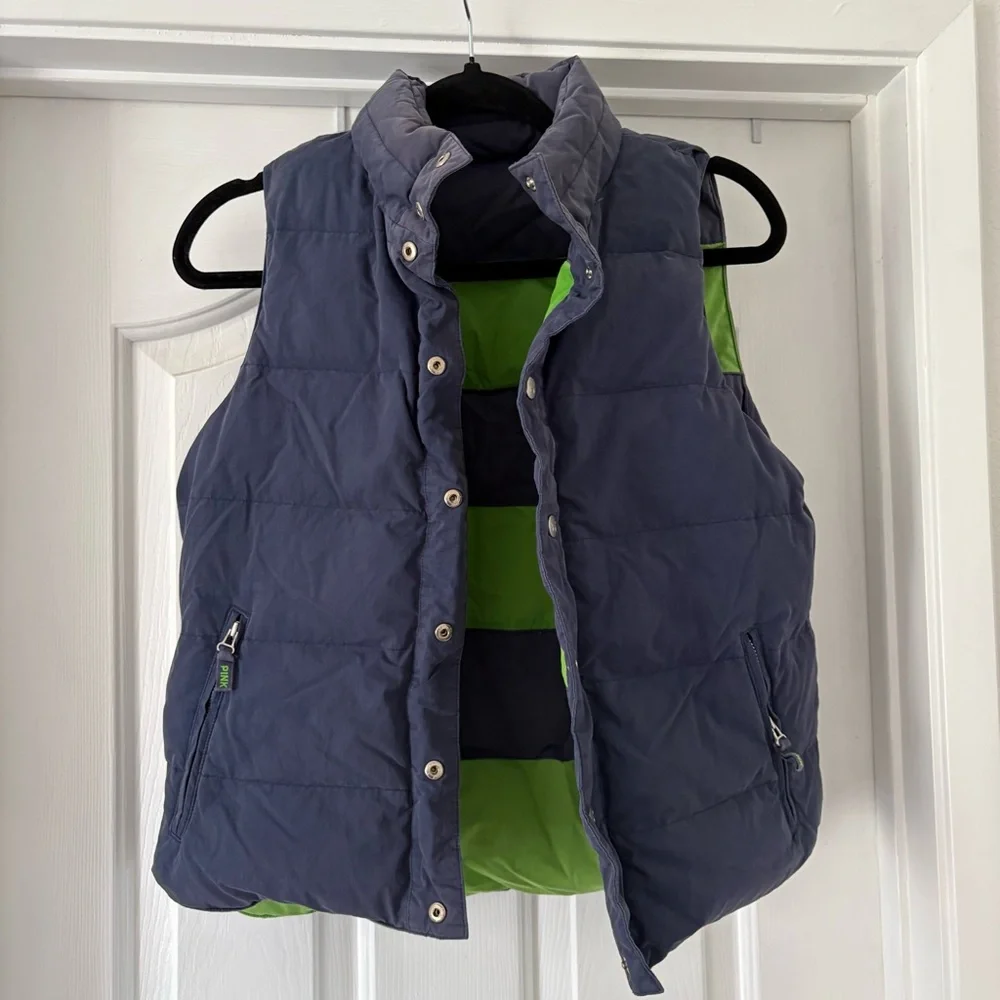 Y2K PINK VS Down Puffer Vest Quilted Reversible Blue Green Stripe Crest XS S VTG